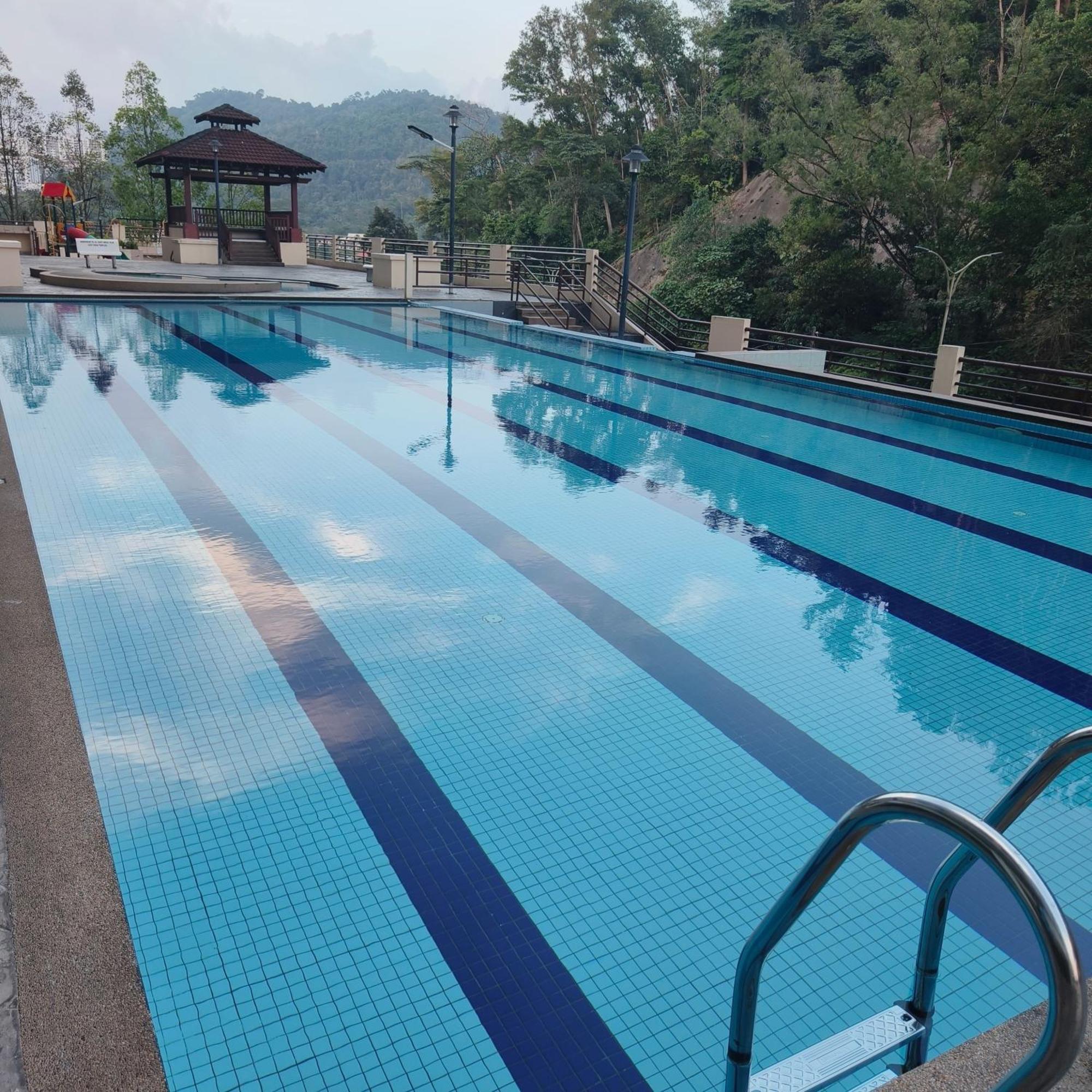 Apartment Farhah Selayang Kuala Lumpur - Malay Only Batu Caves
